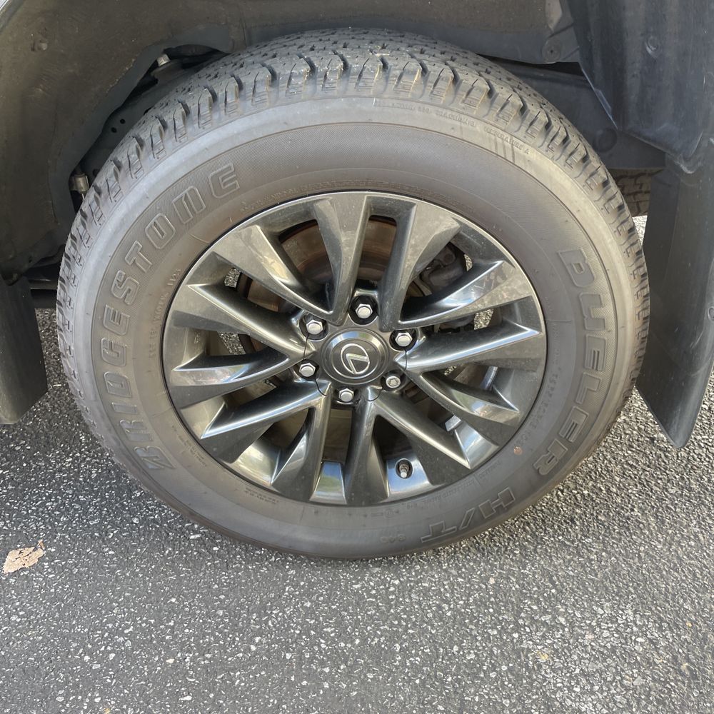 2023 Lexus GX 460 Base