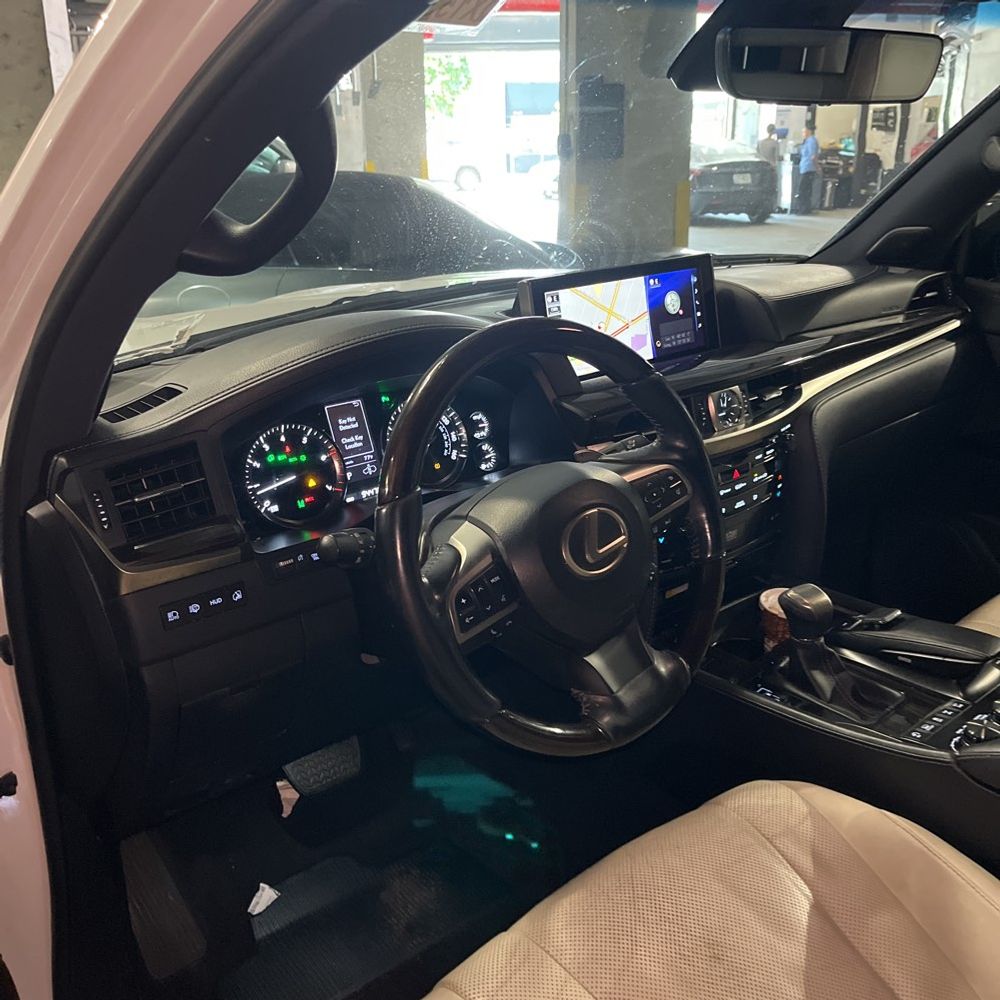 2020 Lexus LX 570 Three-Row