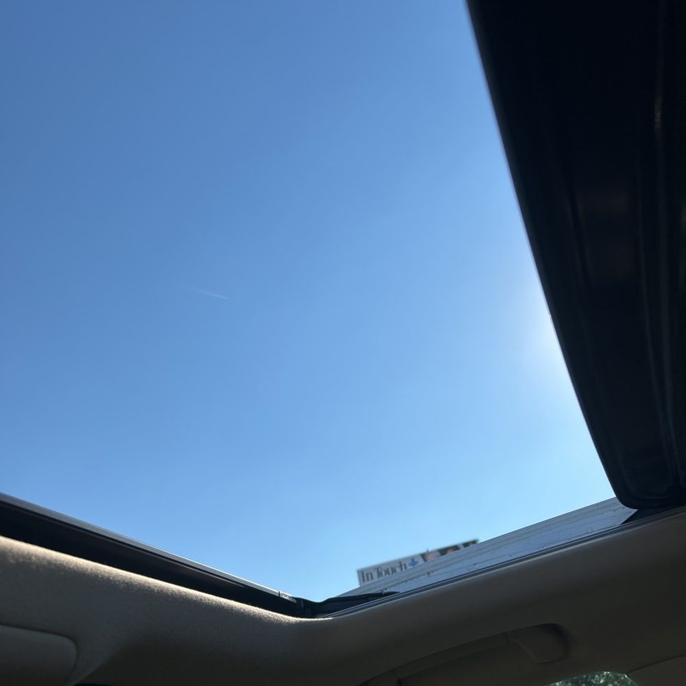 2021 Lexus LX 570 Three-Row