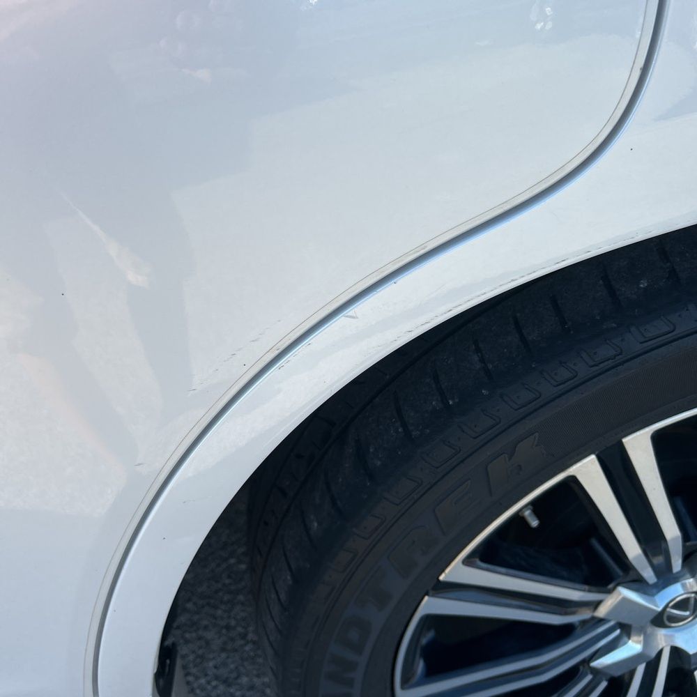 2021 Lexus LX 570 Three-Row