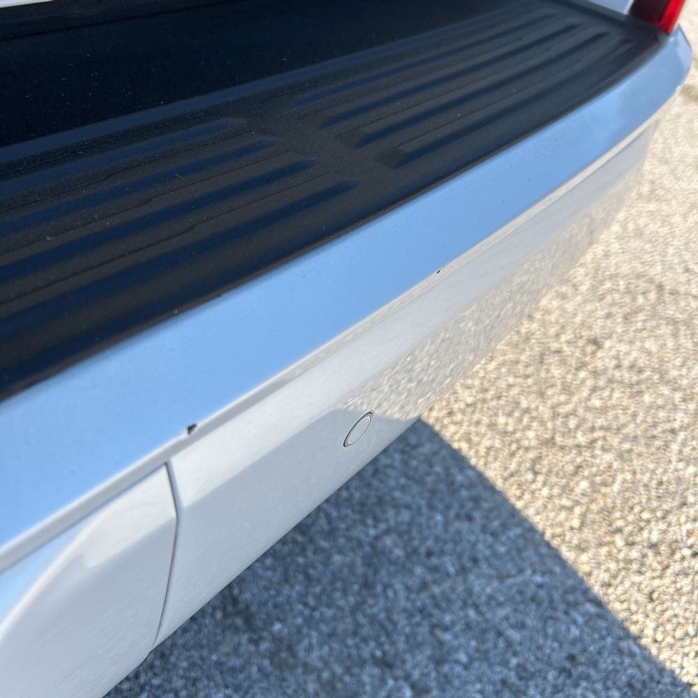 2021 Lexus LX 570 Three-Row