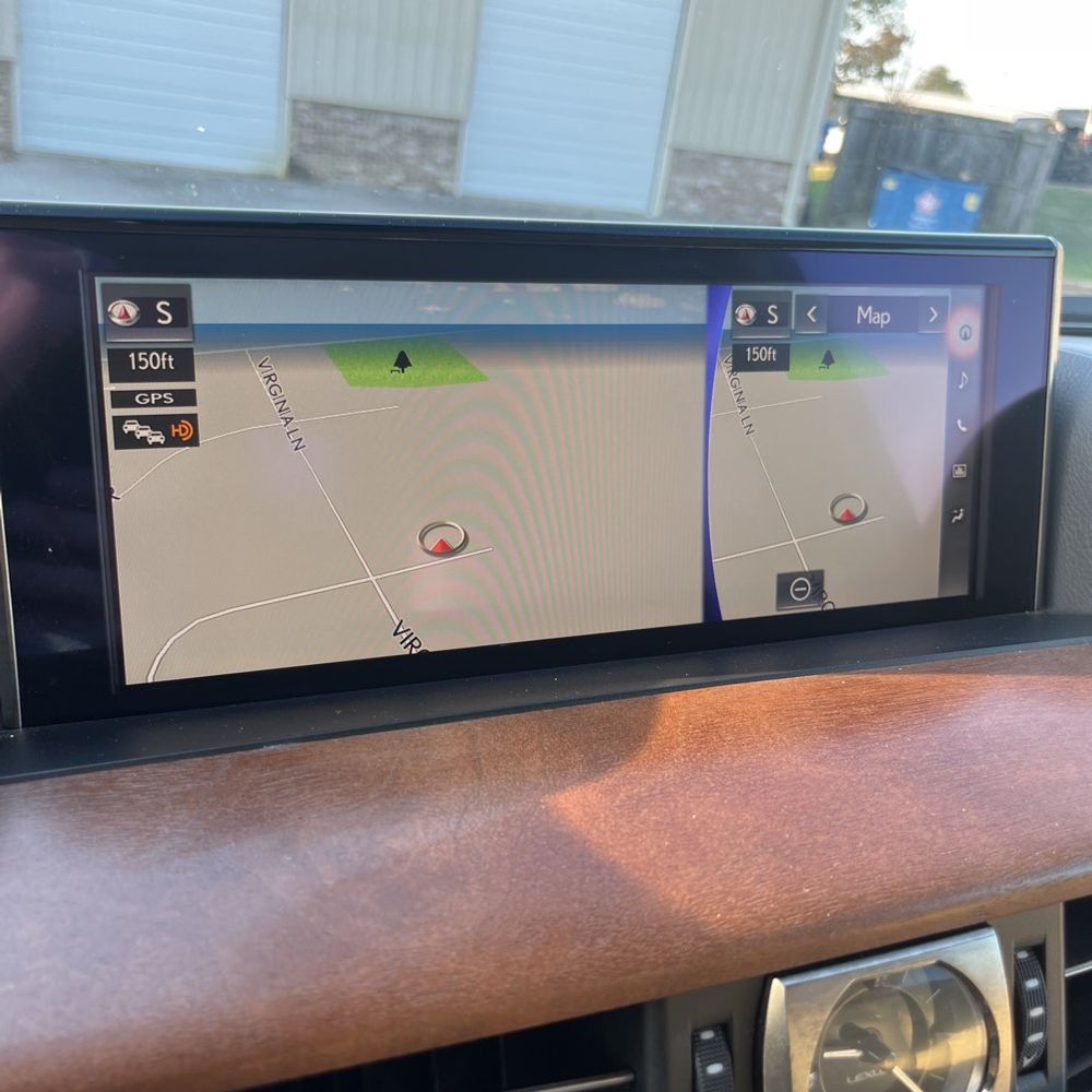 2021 Lexus LX 570 Three-Row