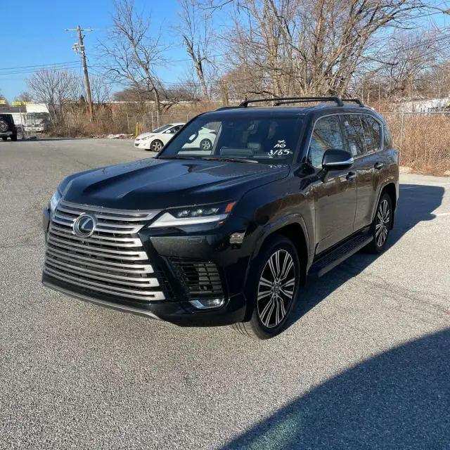 2024 Lexus LX 600 Luxury