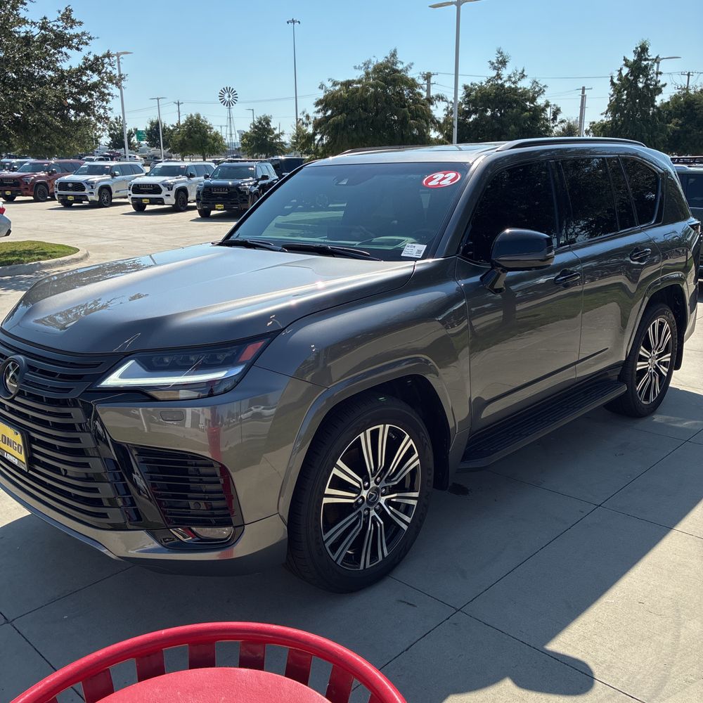 2022 Lexus LX 600 Luxury