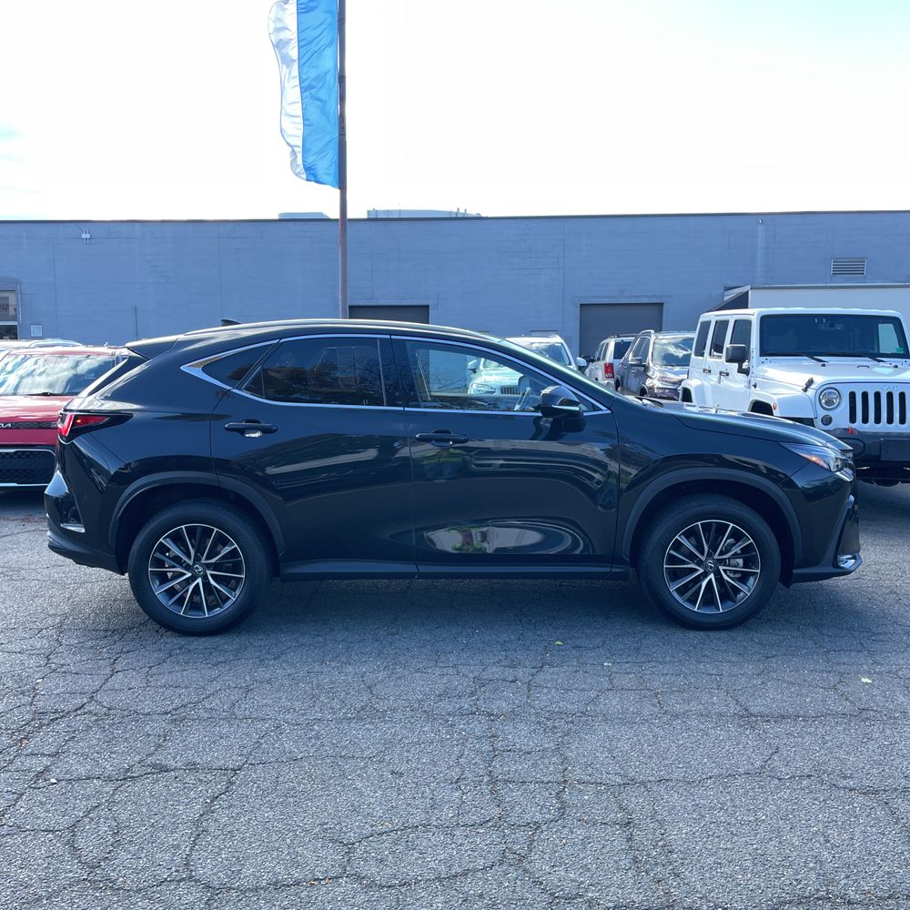 2024 Lexus NX 350h Premium