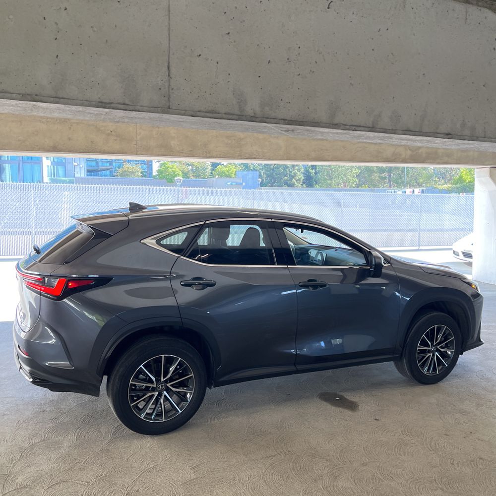 2023 Lexus NX 350h Premium