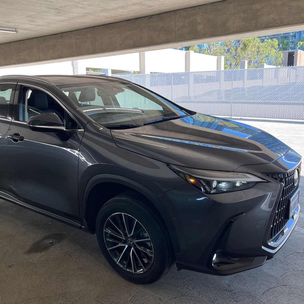 2023 Lexus NX 350h Premium