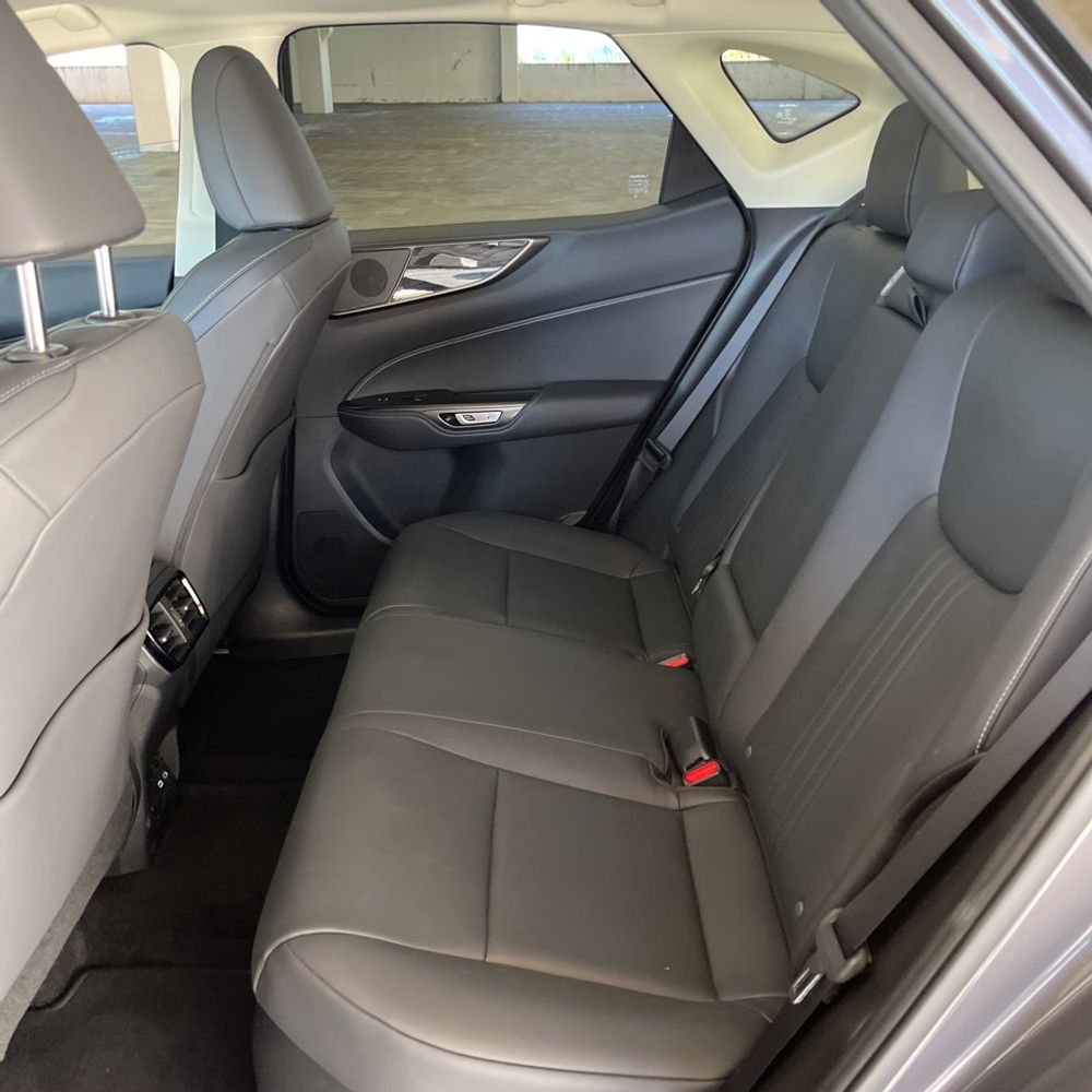 2023 Lexus NX 350h Premium