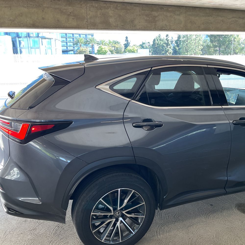 2023 Lexus NX 350h Premium