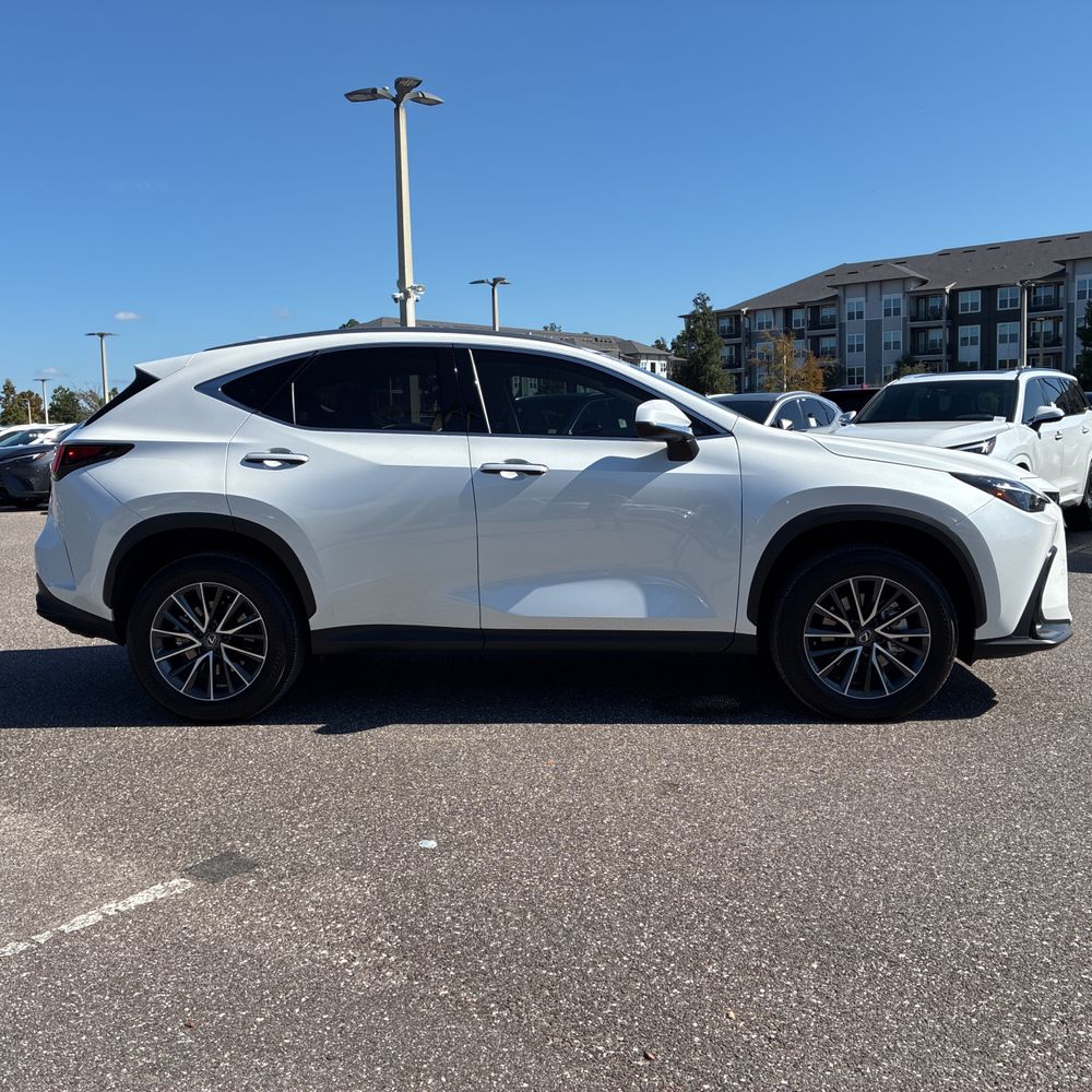 2024 Lexus NX 350h Premium