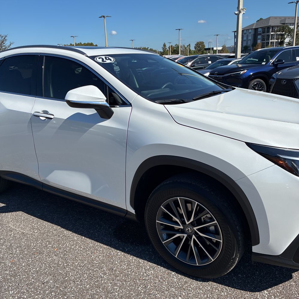 2024 Lexus NX 350h Premium