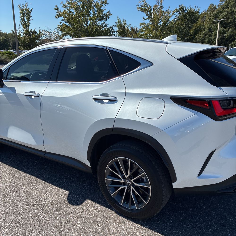 2024 Lexus NX 350h Premium