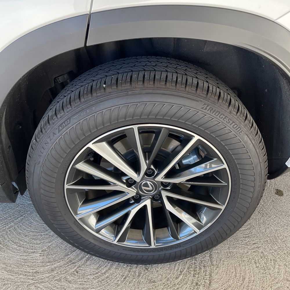 2024 Lexus NX 350h Premium