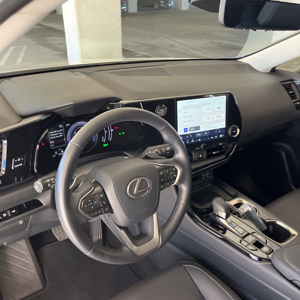 2024 Lexus NX 350h Premium