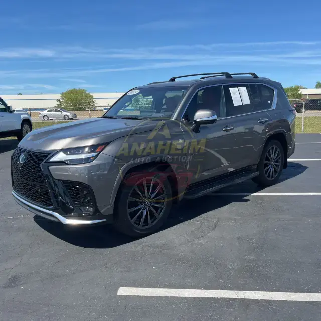 2023 Lexus LX 600 F SPORT Handling