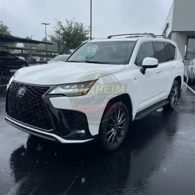 2023 Lexus LX 600 F SPORT Handling