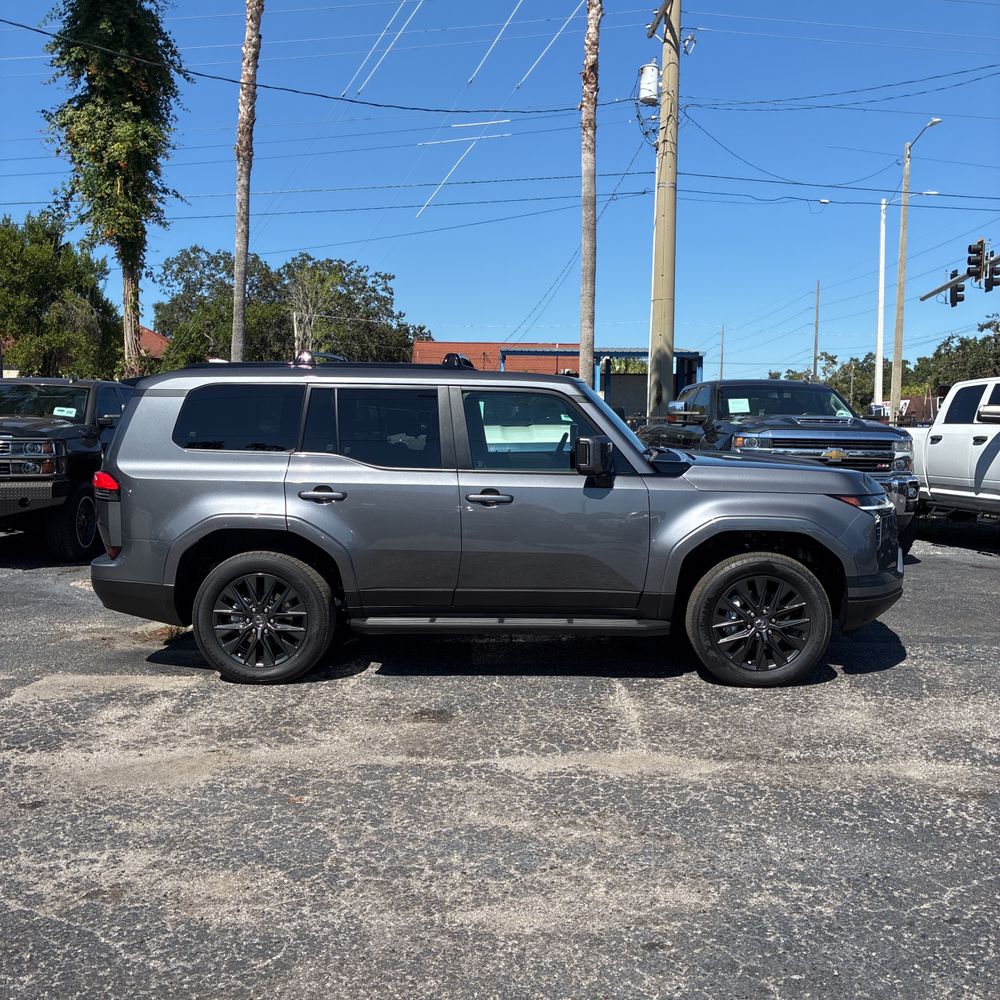 2025 Lexus GX 550 Premium