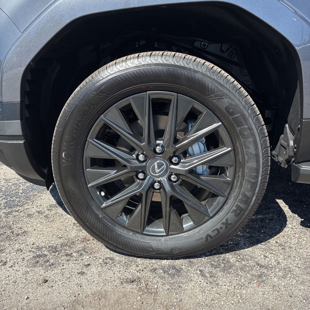 2025 Lexus GX 550 Premium