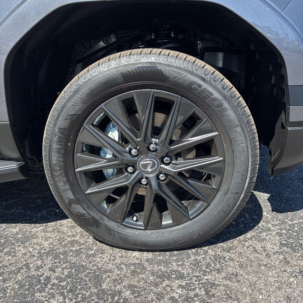2025 Lexus GX 550 Premium