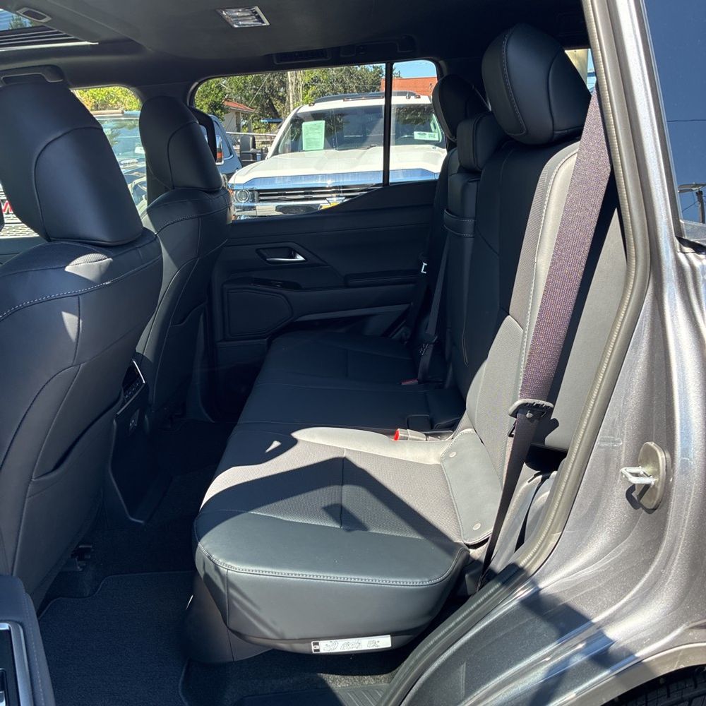 2025 Lexus GX 550 Premium