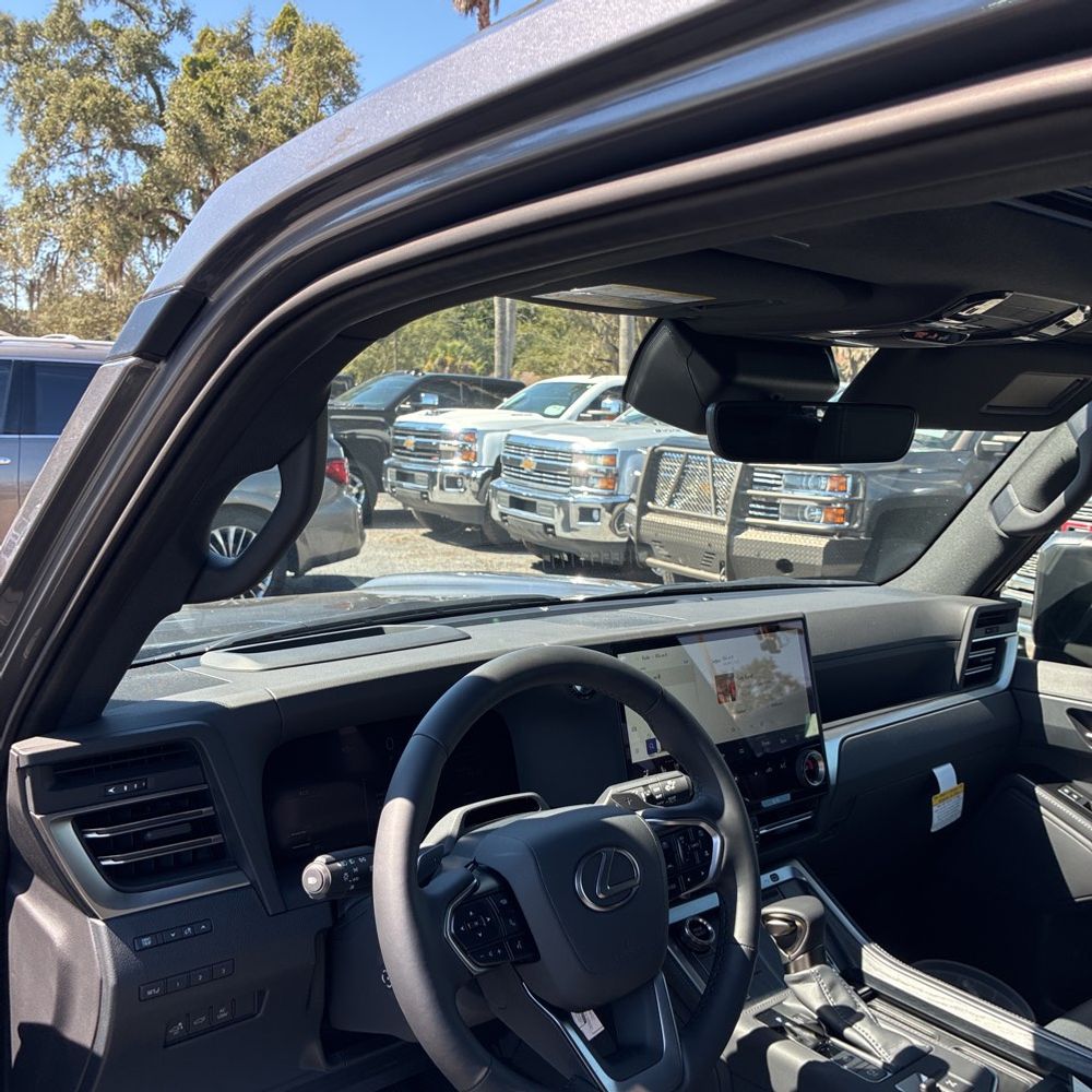 2025 Lexus GX 550 Premium