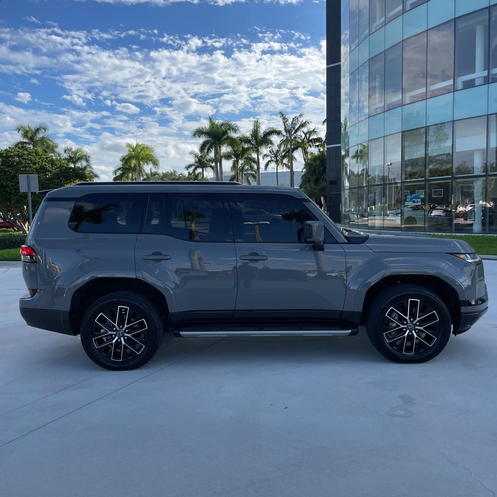 2025 Lexus GX 550 Premium+