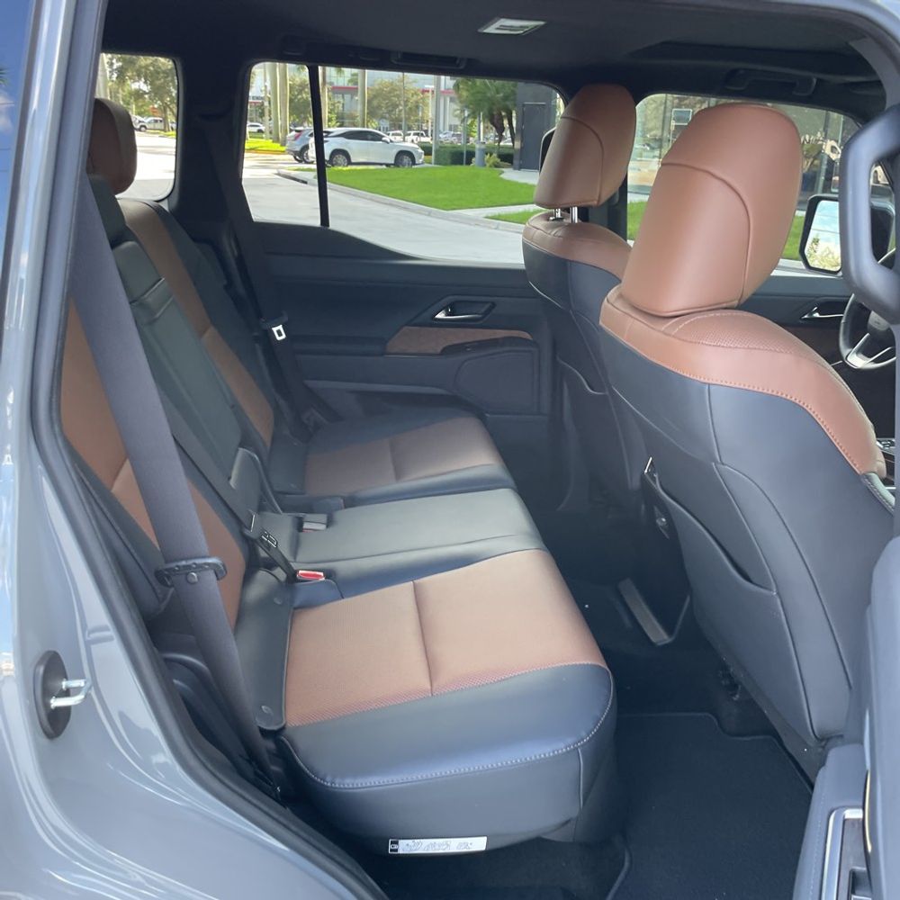2025 Lexus GX 550 Premium+