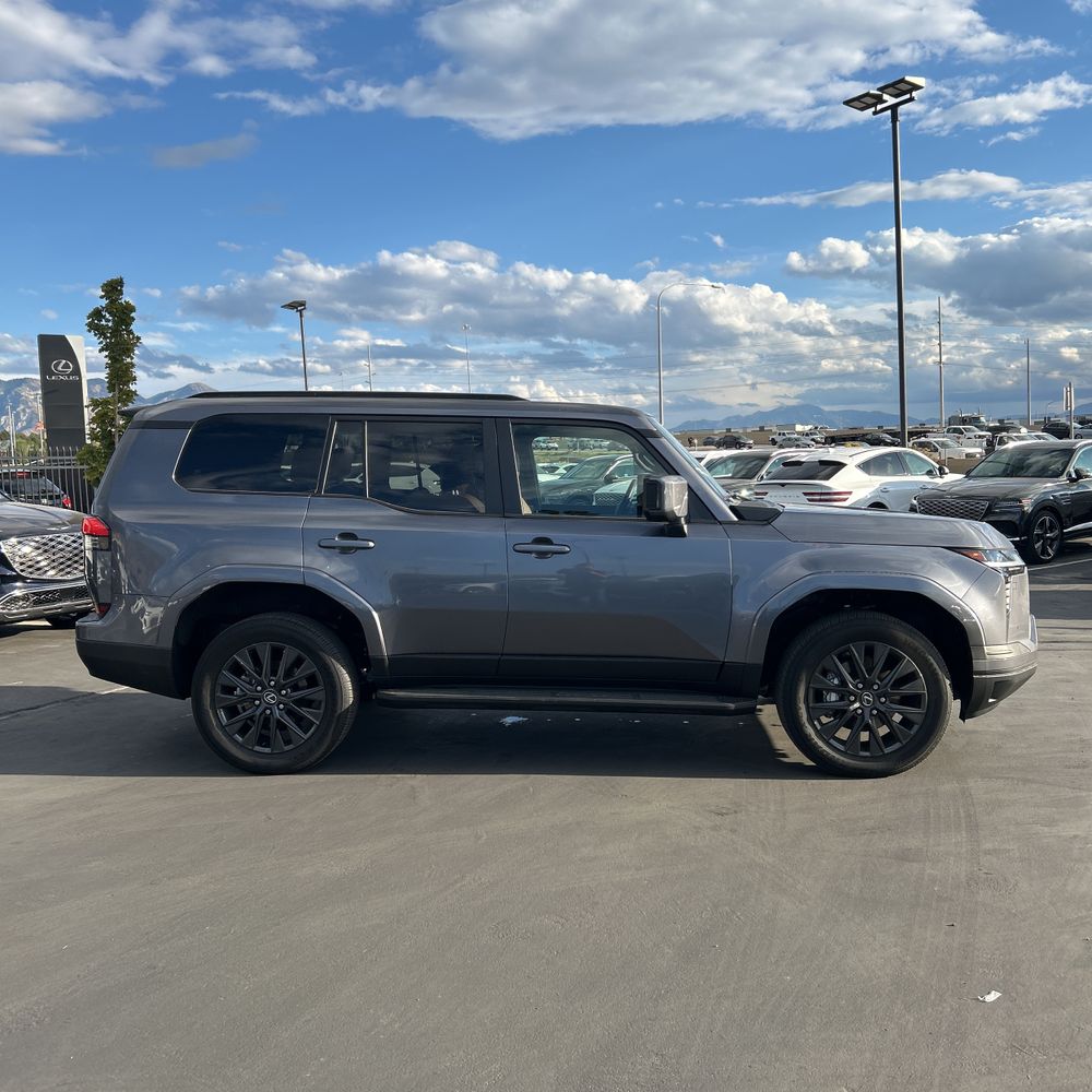 2024 Lexus GX 550 Premium