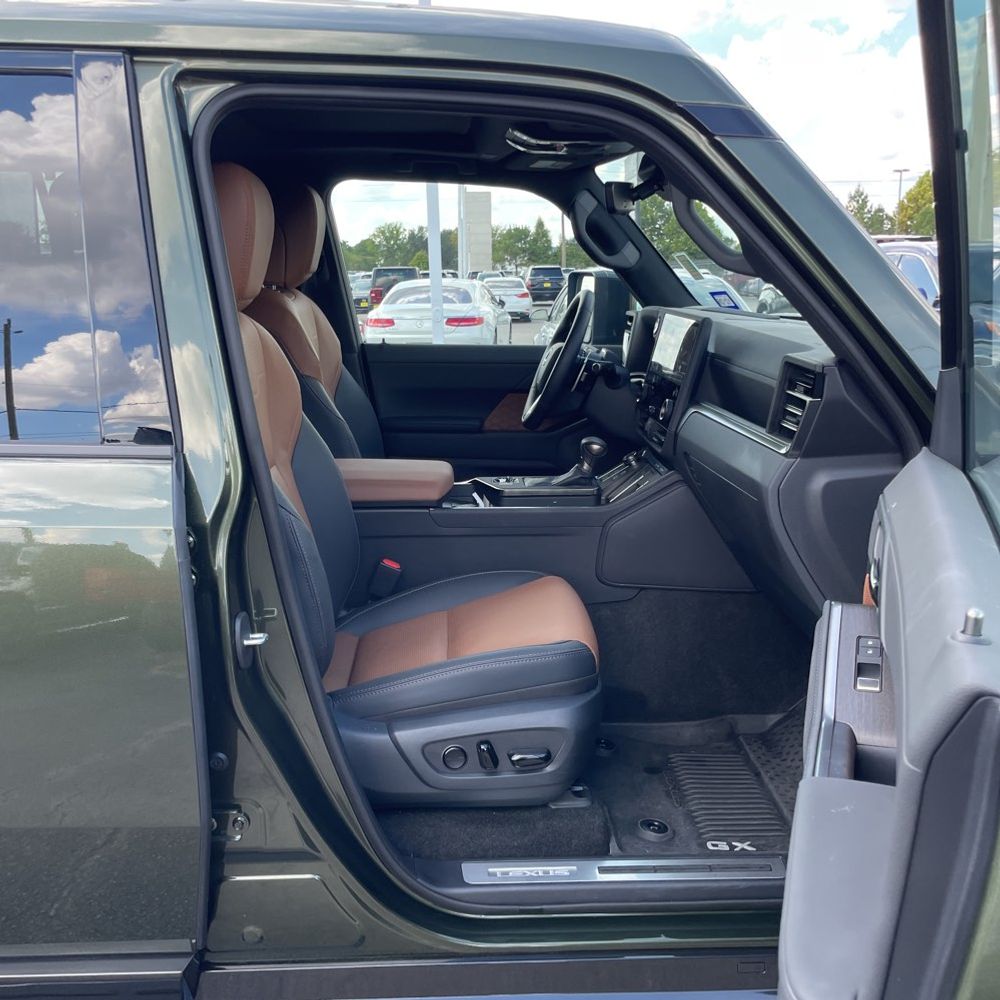 2024 Lexus GX 550 Luxury