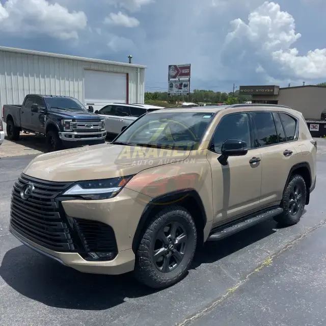 2025 Lexus LX 700h Overtrail