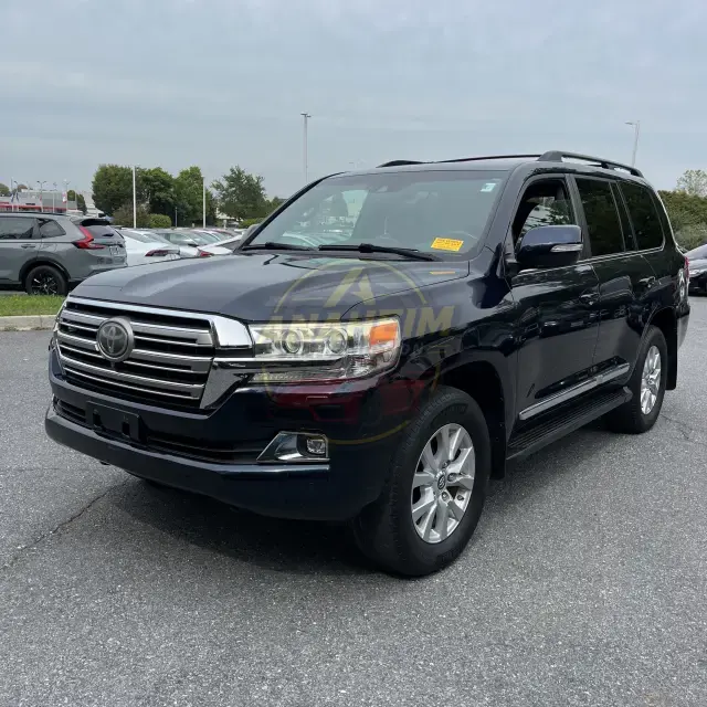 2016 Toyota Land Cruiser Base