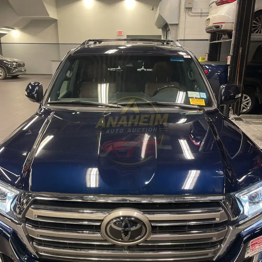 2019 Toyota Land Cruiser Base