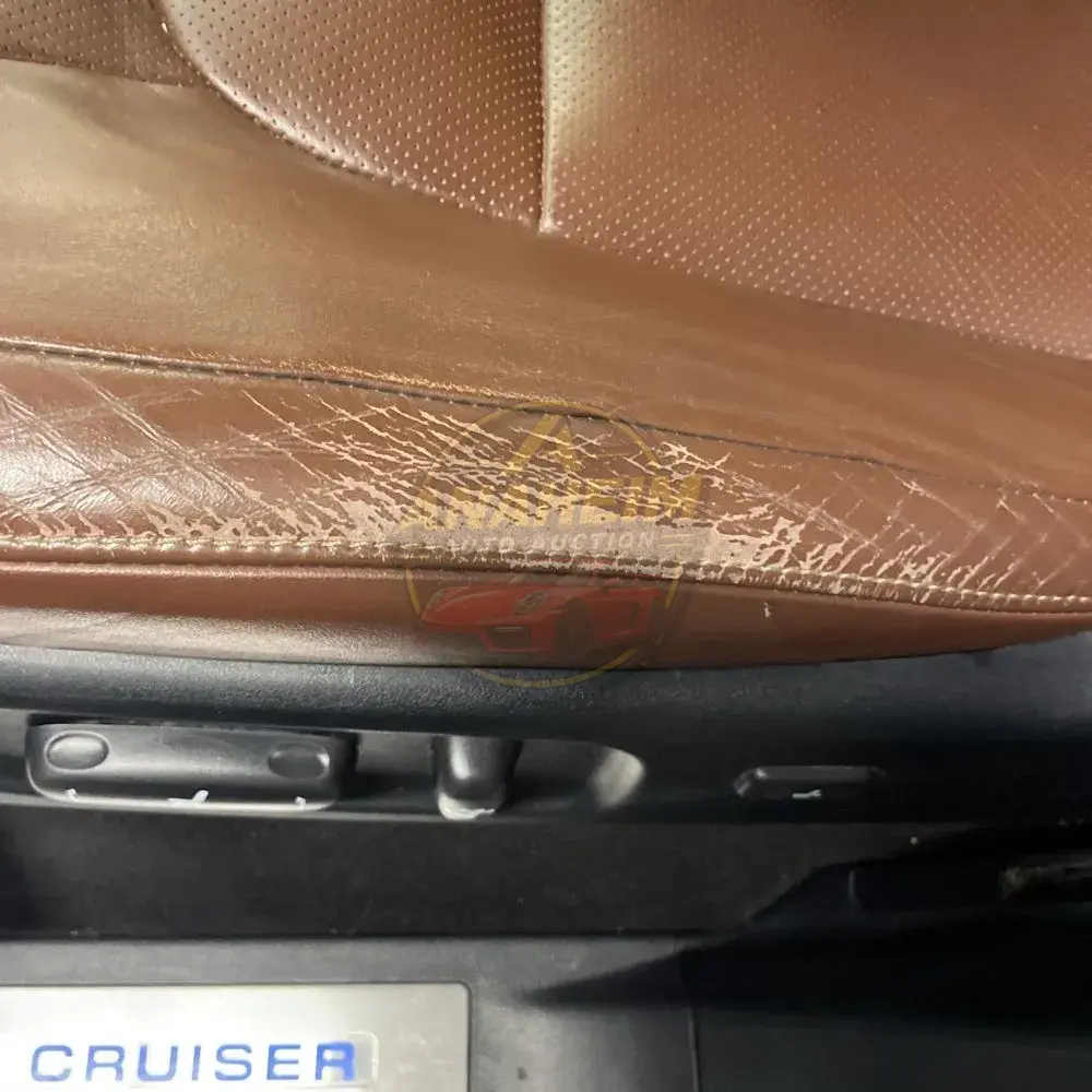 2019 Toyota Land Cruiser Base