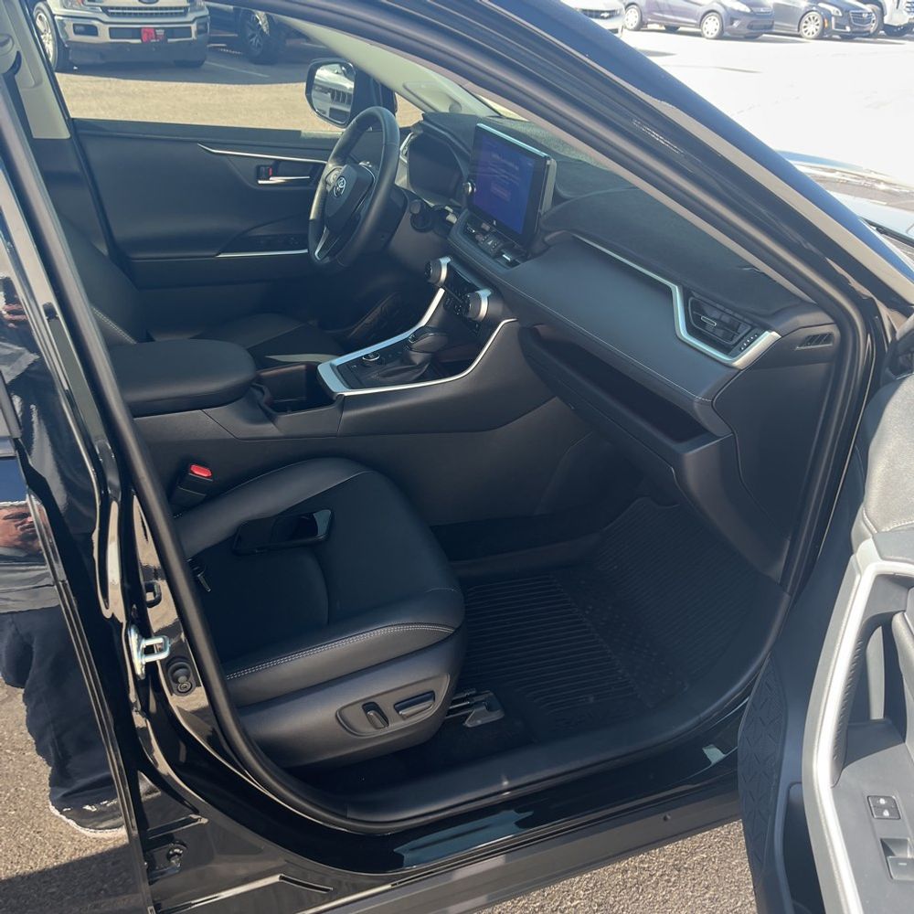 2024 Toyota RAV4 Hybrid Limited