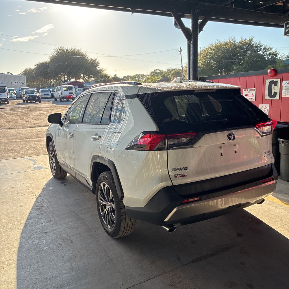 2024 Toyota RAV4 Hybrid Limited