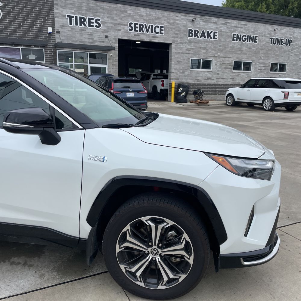 2024 Toyota RAV4 Prime XSE