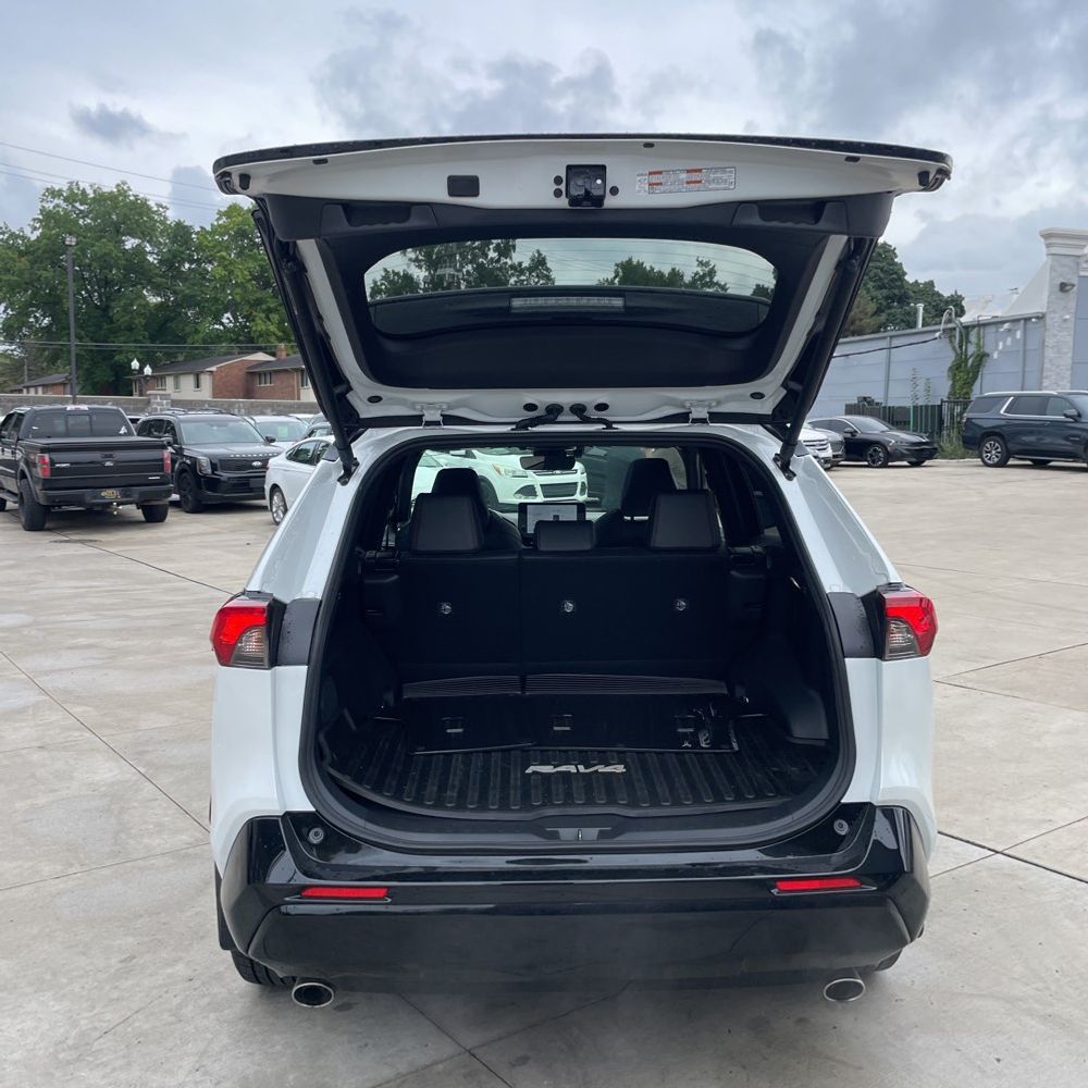 2024 Toyota RAV4 Prime XSE