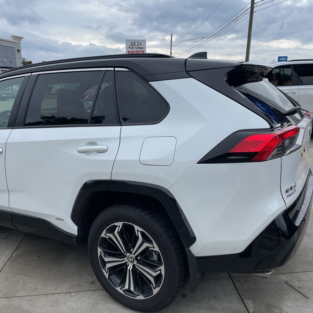 2024 Toyota RAV4 Prime XSE