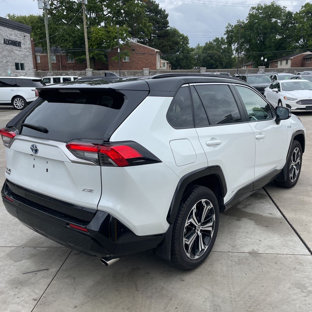 2024 Toyota RAV4 Prime XSE