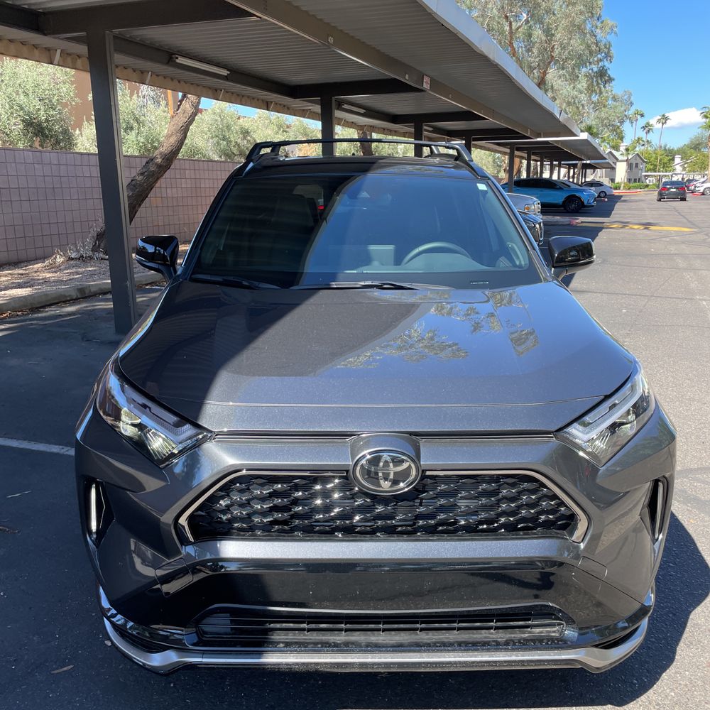 2025 Toyota RAV4 Plug-in Hybrid XSE