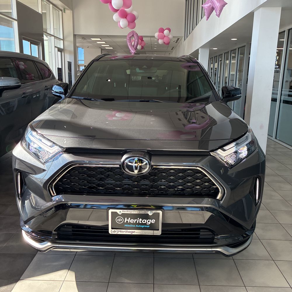 2025 Toyota RAV4 Plug-in Hybrid XSE