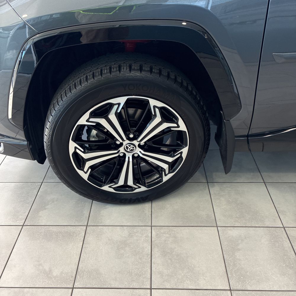 2025 Toyota RAV4 Plug-in Hybrid XSE