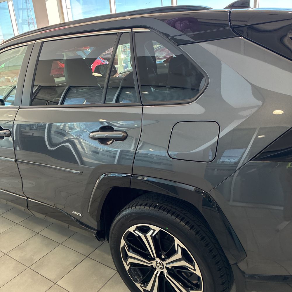 2025 Toyota RAV4 Plug-in Hybrid XSE