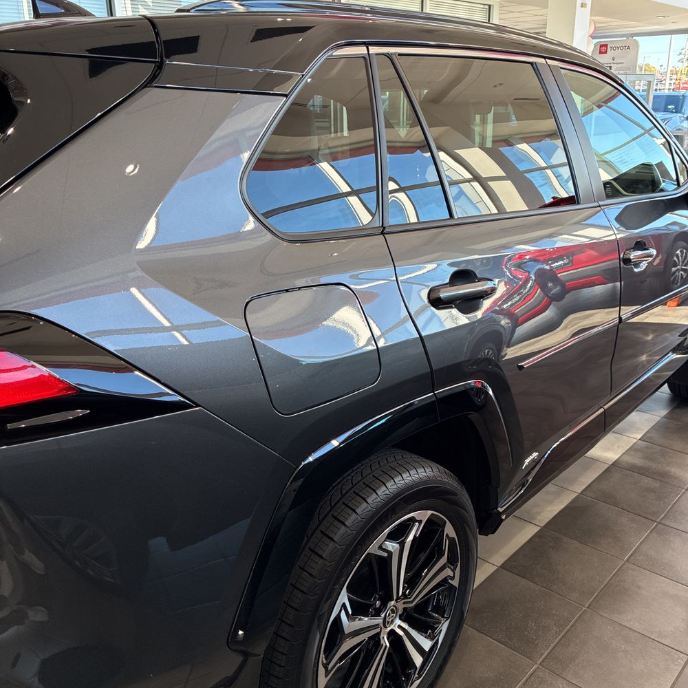 2025 Toyota RAV4 Plug-in Hybrid XSE