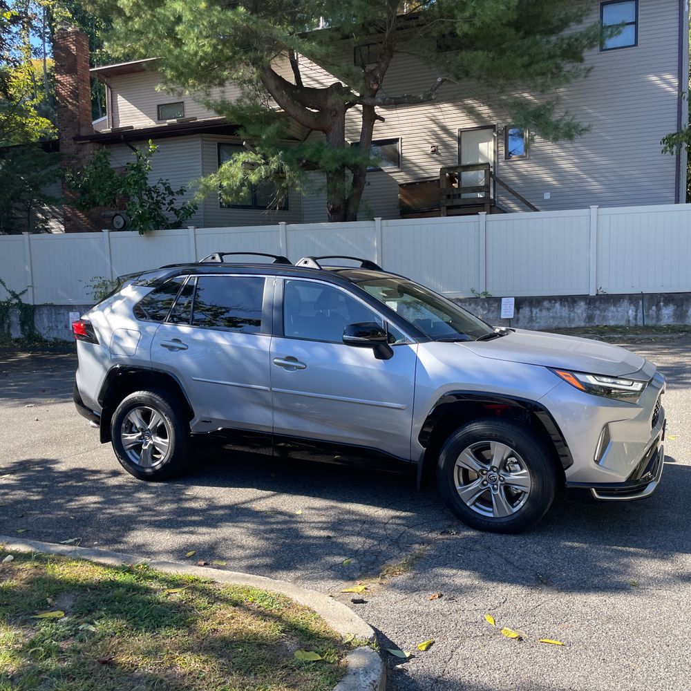 2025 Toyota RAV4 Plug-in Hybrid XSE