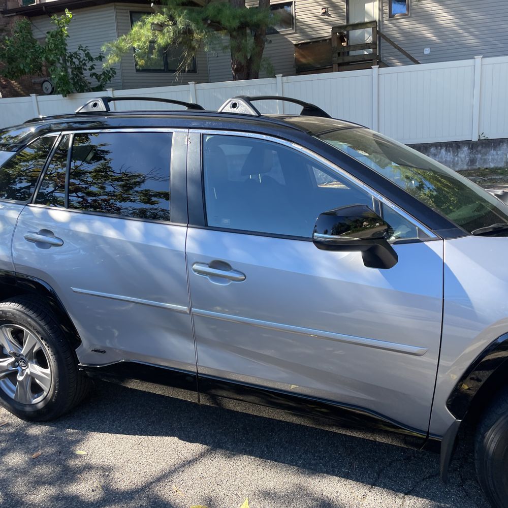 2025 Toyota RAV4 Plug-in Hybrid XSE
