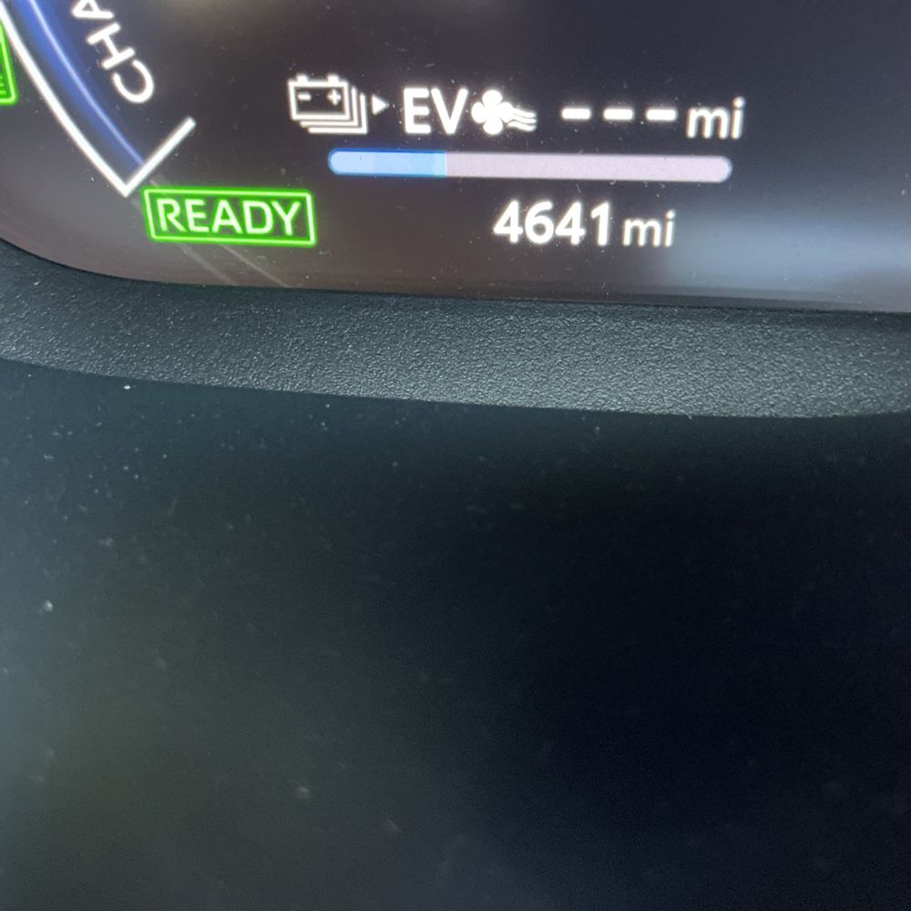 2025 Toyota RAV4 Plug-in Hybrid XSE