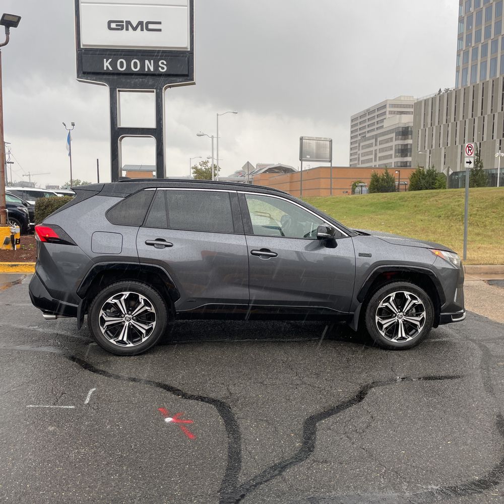2022 Toyota RAV4 Prime XSE