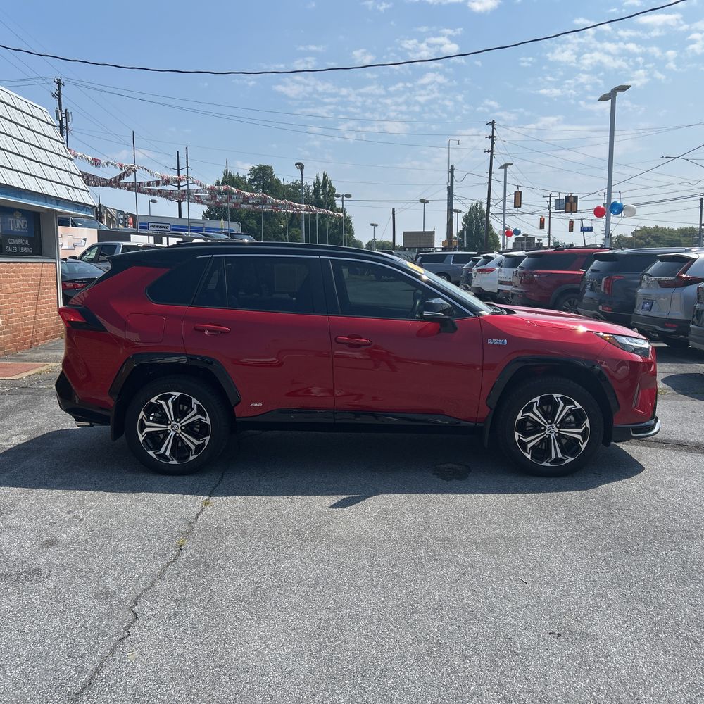 2024 Toyota RAV4 Prime XSE
