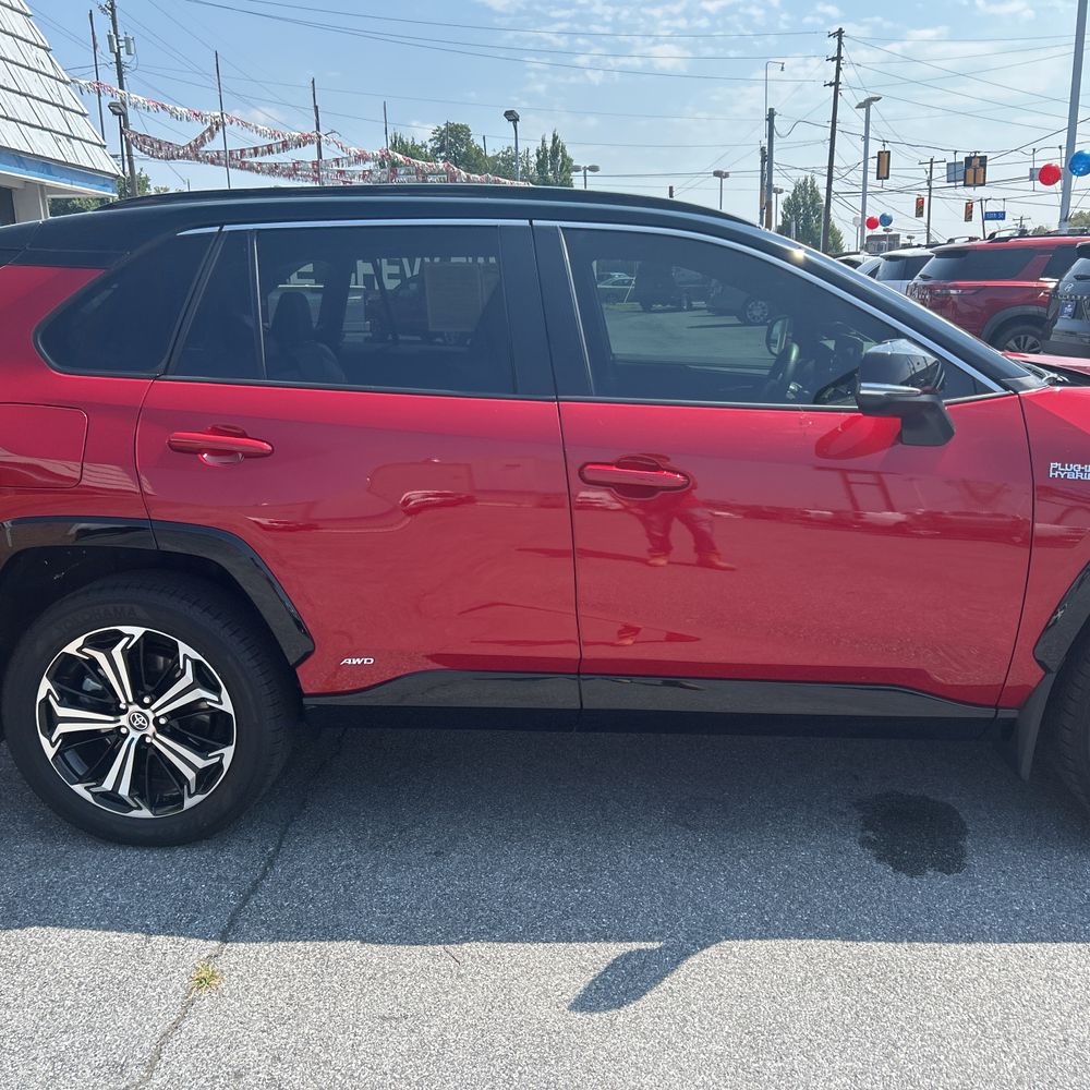 2024 Toyota RAV4 Prime XSE